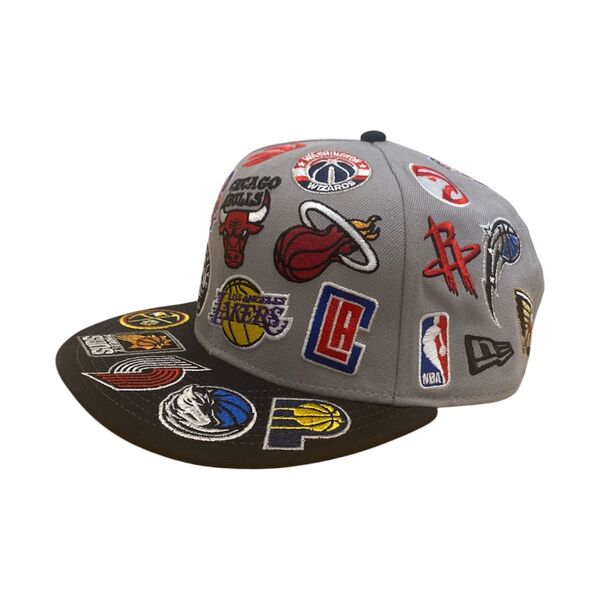 【早い者勝ち】NEW ERA 9FIFTY NBA チームロゴ 刺繍 総柄 グレー ネイビー M/L(約57.7~61.5cm)