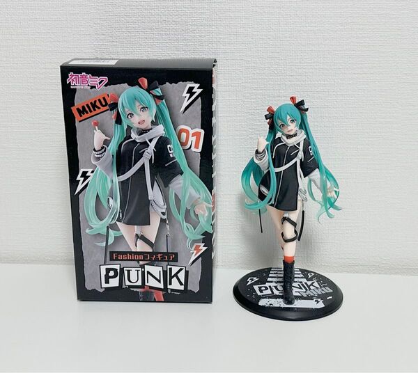 初音ミク punk フィギュア