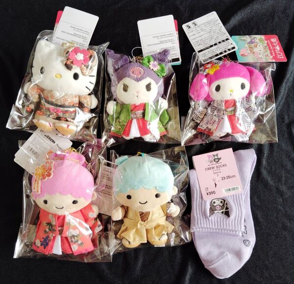 新品 サンリオ 大奥展 マスコットキーホルダー キティ マイメロディ クロミ キキララ ぬいぐるみ 限定 コラボ Sanrio