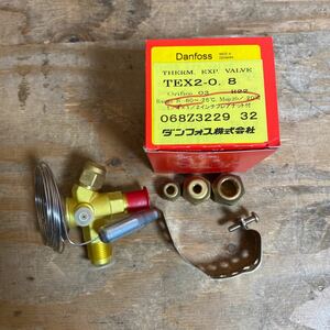 未使用品☆Danfoss ダンフォス温度膨張弁 TEX2-0.8 R22 オリフィス 03 冷媒 -60℃～-25℃ 1/4x1/2インチ フレアナット付き☆送料520☆レ+⑤