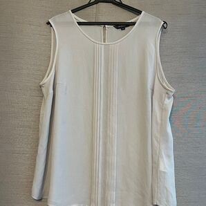 Burberryノースリーブトップス プリーツ パープル・Mサイズ