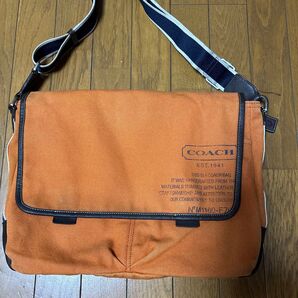 COACH キャンパスバッグ ショルダーバッグ 斜め掛け