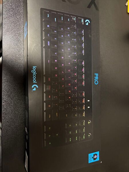 Logicool G PRO X ゲーミングキーボード青軸 別売り赤軸付き