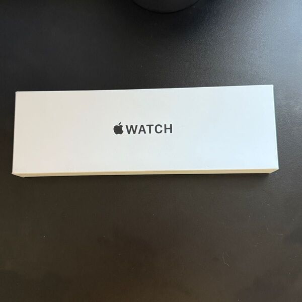 中古美品 Apple Watch SE 第二世代 GPS 40mm MXEF3J/A スターライトアルミケース SE2