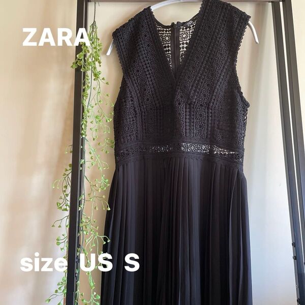 ZARA レース切り替えオールインワン 黒 US S ノースリーブ 黒 Vネック ブラック