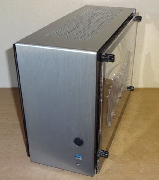 ZALMAN M2 Mini PCケース Mini-ITX 11L