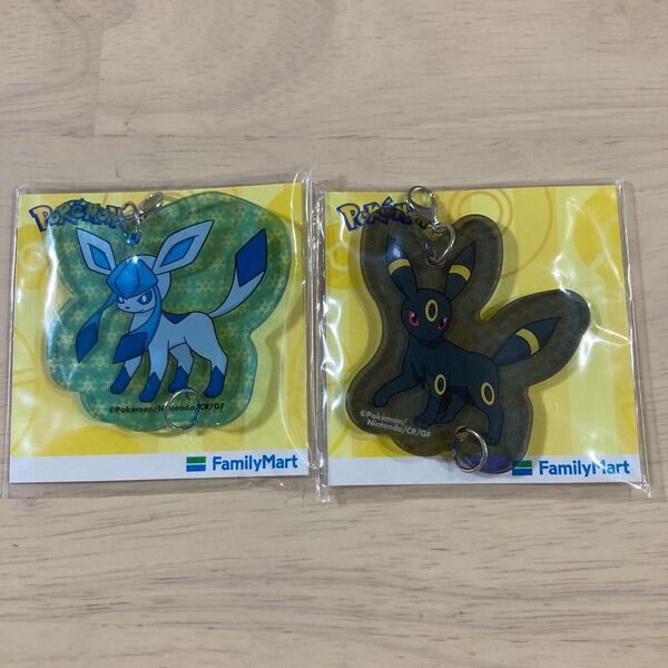 ファミマ ポケモン ブラッキー グレイシア アクリルキーホルダー