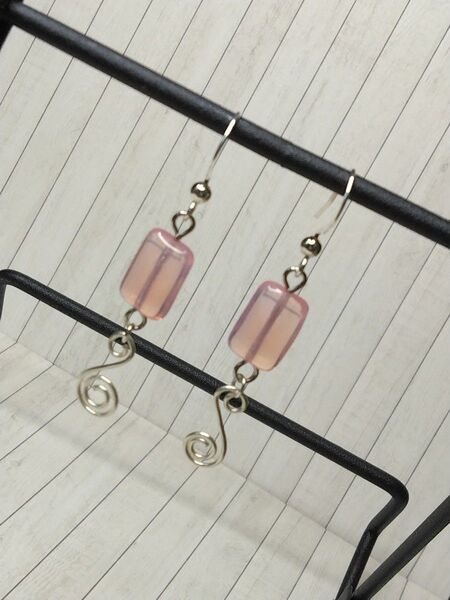 79ハンドメイドピアス/イヤリング チェコビーズレクタングル