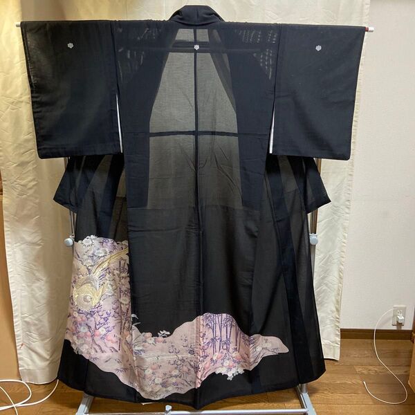 Y 黒留袖(夏用)絽 五つ紋 刺繍 金糸 銀糸 キジ 菊 梅 竹 着物 結婚式