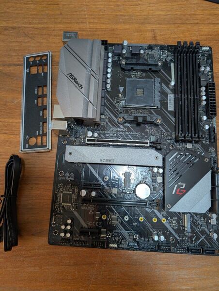 ASRock マザーボード X570 PHANTOM GAMING 4 ジャンク品