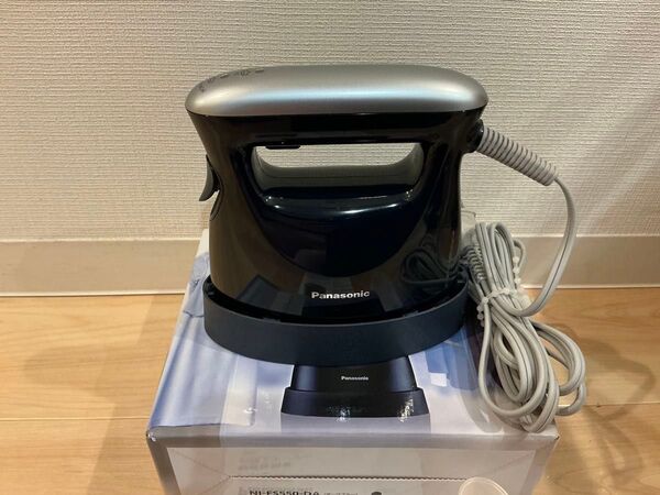 この箱のまま発送 美品 Panasonic 衣類スチーマー NI-FS550 パナソニック