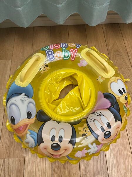 ディズニーベイビー 浮き輪 50cm 対象年齢1歳半〜 ベビーボート ベビーうきわ 足入れ浮き輪 ビニールボート ミッキー