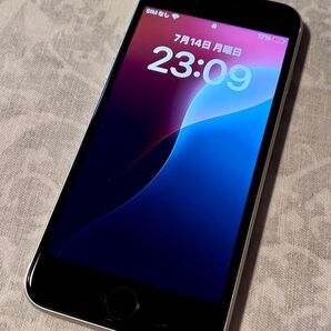 iPhone SE 第2世代 64GB SIMフリー 極美品 ホワイト