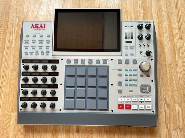 AKAI professional MPC X Special Edition