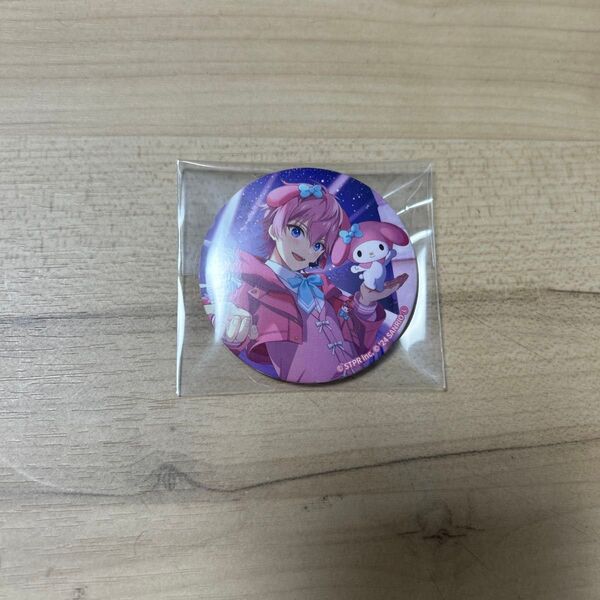 すとぷり サンリオコラボ缶バッジ さとみくん