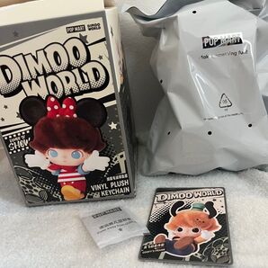 DIMOO WORLD × DISNEY ぬいぐるみキーチェーン グーフィ