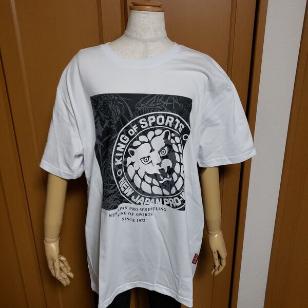ネット限定完売品 新日本プロレス&しまむらコラボ Tシャツ XLサイズ ホワイト