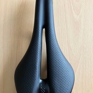 Bontrager Montrose Comp サドル 138mm