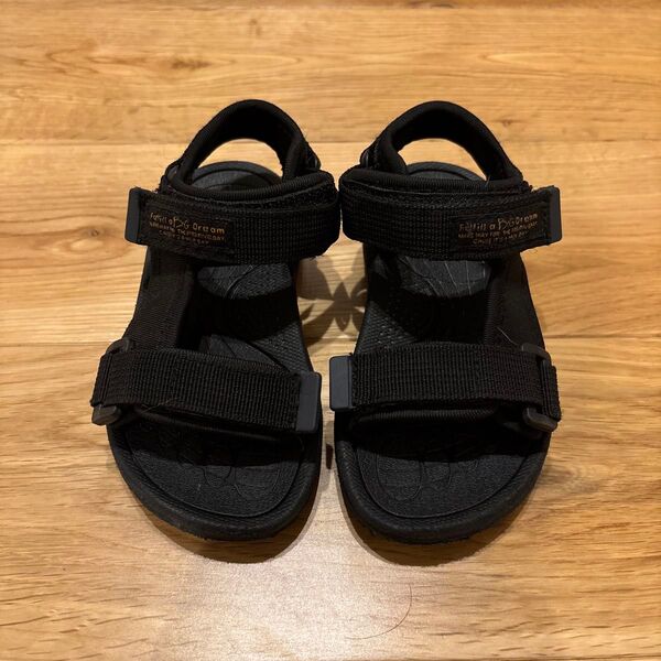 breeze キッズ サンダル 黒 15.5センチ