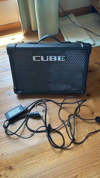 Roland Cube street EX