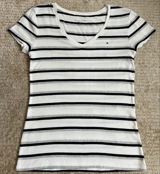 TOMMY HILFIGER 白系 紺×グレーボーダー VネックTシャツ M