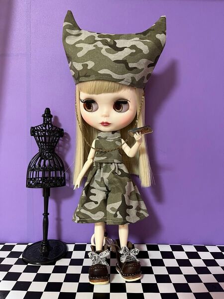 ブライス アウトフィット 迷彩セット携帯付き