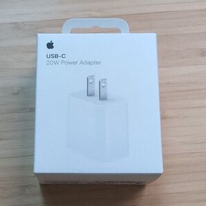 Apple 純正品 USB-C電源アダプタ 20W 新品未開封品