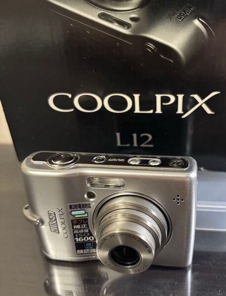 Nikon デジカメ COOLPIX L12 コンパクトデジタルカメラ 単三電池式 動作確認済み 乾電池、SDカード他付属品揃有り
