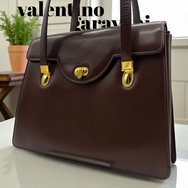 valentinogaravani ヴァレンティノガラヴァーニ トートバッグ ハンド フラップ ロゴ 金具 ブラウン 0828