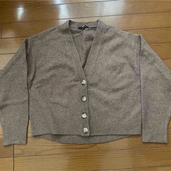 【美品】UNIQLO スフレヤーンVネックショートカーディガン ユニクロ ブラウン