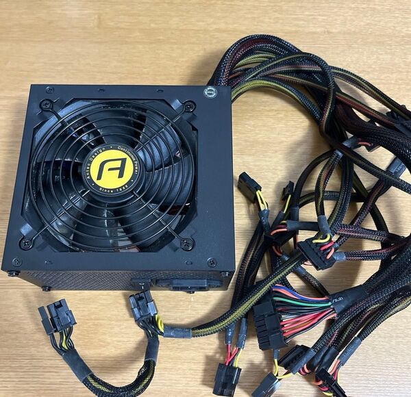 PC電源 Antec NeoECO Classic 550W NE550C