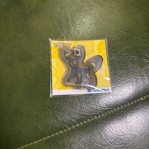 ポケットモンスター ファミリーマート アクリルキーホルダー ブラッキー