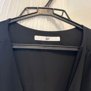 【超美品】【SLY】ブラック ラップワンピース
