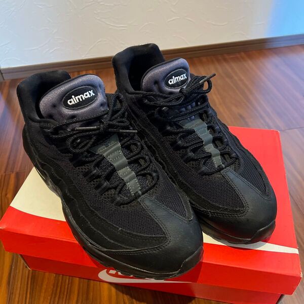 ナイキAIR MAX 95 ESSENTIALトリプルブラック2019年製エアマックス97dnプラスアディダスニューバランス