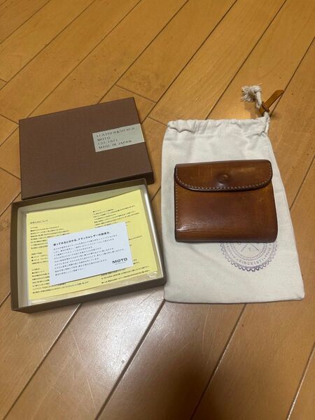 週末価格 MOTO leather 財布 ブラウン 保存袋付き
