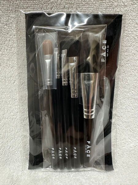ワミレス ミニブラシセット 5本セット メイクブラシ メイク道具 化粧筆