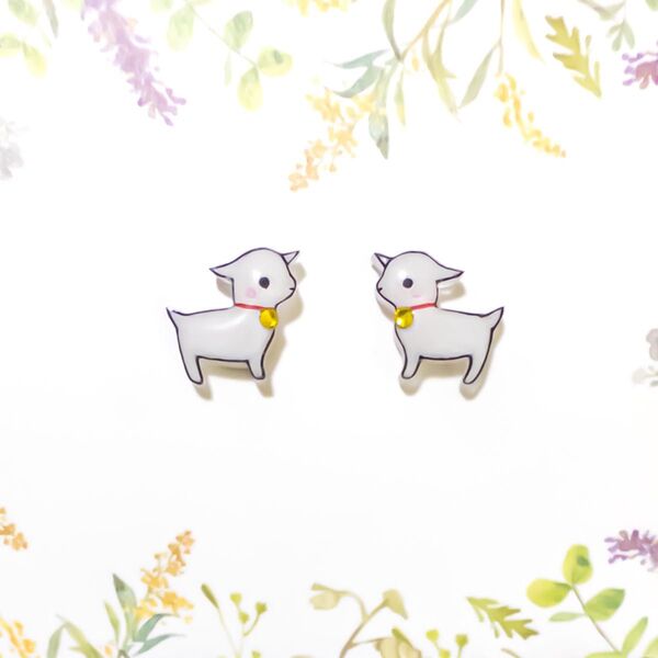 小さなピアスシリーズ★子ヤギのピアス/ノンホールピアス(樹脂イヤリング)