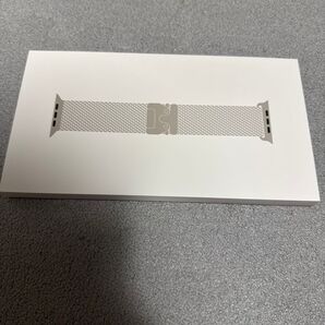 Apple Watch アップルウォッチ チタニウム ミラネーゼループ 49mm M 未使用新品 ナチュラル