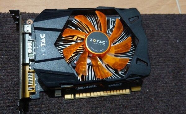 ZOTAC GTX750 Ti 2GB 補助電源不要