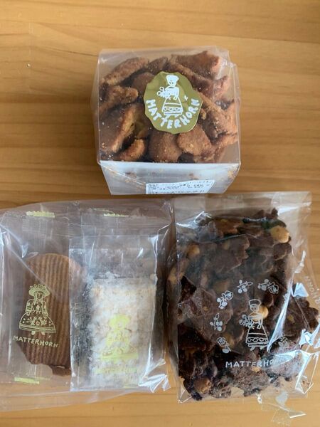 老舗洋菓子店マッターホーン 訳ありサブレ5枚&訳ありチョコクッキー&フィーユドシュー(シナモン)