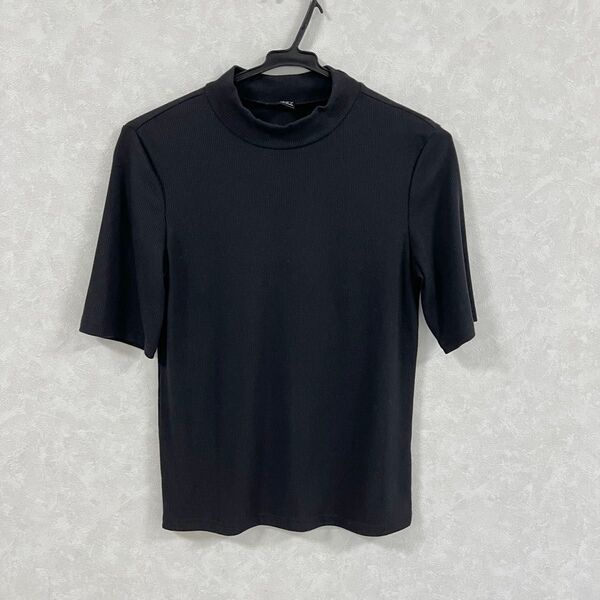 SHEIN ハイネック 5分袖 リブ 黒 Tシャツ 半袖 シンプル 無地