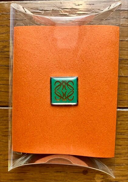 2005年 愛知万博 愛・地球博 スペイン館「ロエベ」の限定ピンバッジ 希少 EXPO SPAIN LOEWE