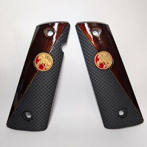 コルトガバメント 1911 塗装グリップver.1 -1