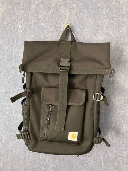 CARHARTT カーハート 男女兼用調節可能ショルダーストラップロールトップリュックサック バックパック 【黒】