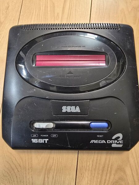 SEGA MEGA DRIVE 2 本体 ジャンク
