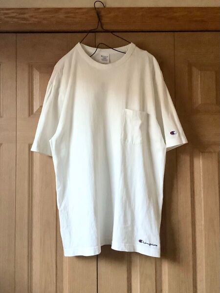 CHAMPION ワンポイント無地TシャツL白ホワイト 綿100 胸ポケット 刺繍ワッペン メンズ レディースゆるT チャンピオン