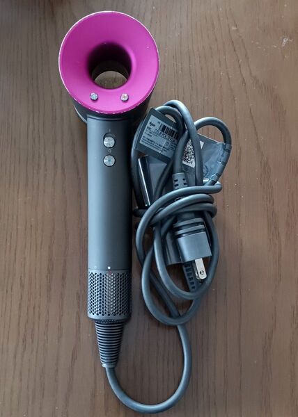 ダイソンドライヤー HD08 ジャンク品 dyson