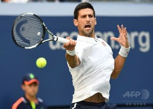 【貴重品】UNIQLO ユニクロ ジョコビッチモデル Novak Djokovic 錦織圭 Kei Nishikori ロジャー・フェデラー Federer M ポロシャツ