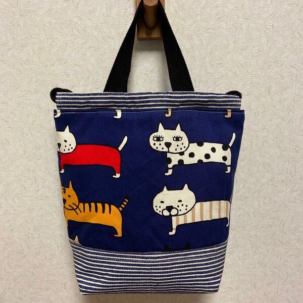 ハンドメイド 保冷保温 お弁当袋 ランチバッグ 巾着袋 ねこ柄 ヒッコリーデニム