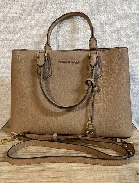 【売り切り価格】 マイケルコース ハンドバッグ ショルダー付き 訳あり